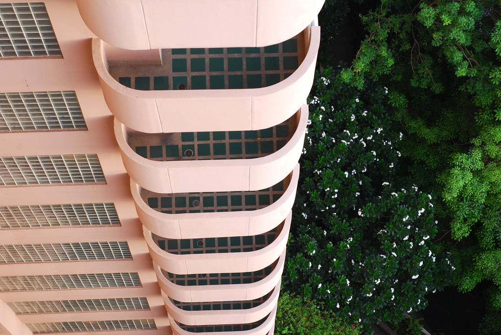Pantip Suites Bangkok Exteriör bild