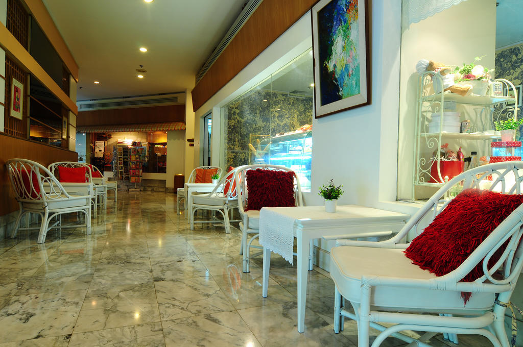 Pantip Suites Bangkok Exteriör bild