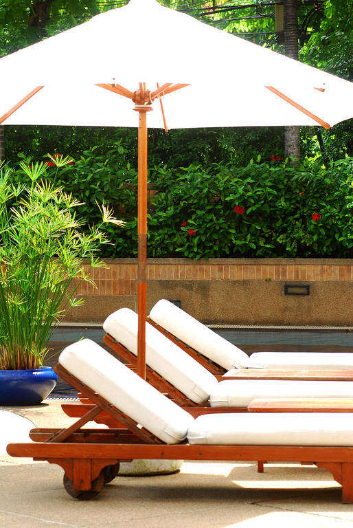 Pantip Suites Bangkok Exteriör bild