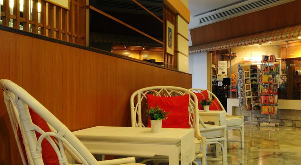 Pantip Suites Bangkok Exteriör bild